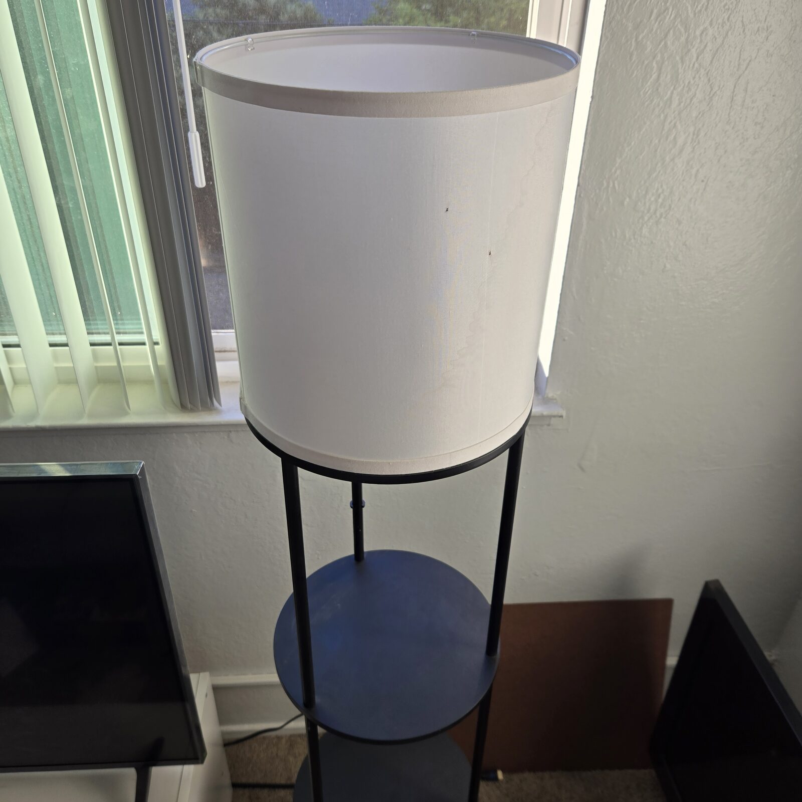 shelf lamp